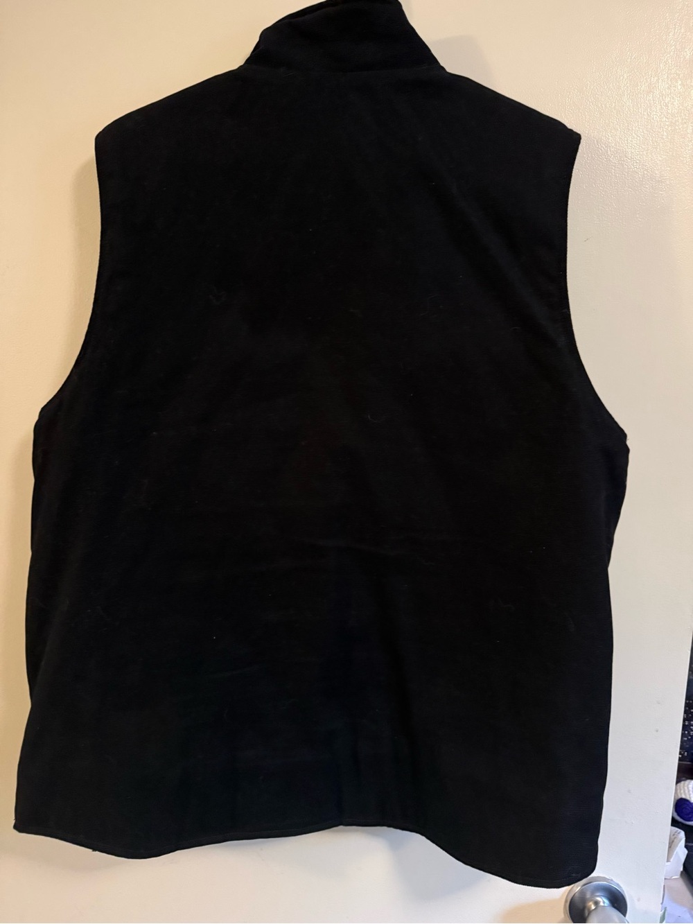 Levi’s Vest - Picture 2 of 4
